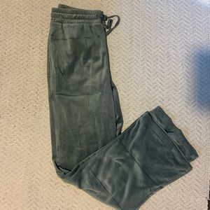 H&M velvet pants